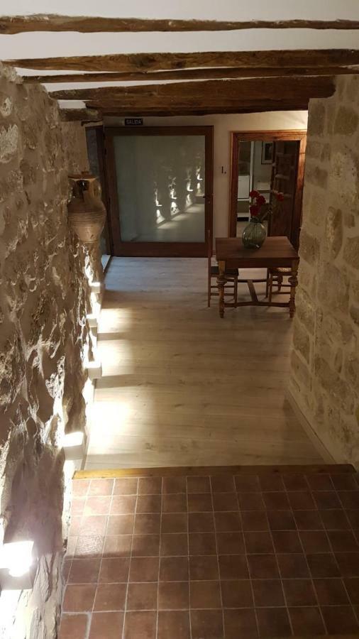 Lastias Valderrobres Exterior foto
